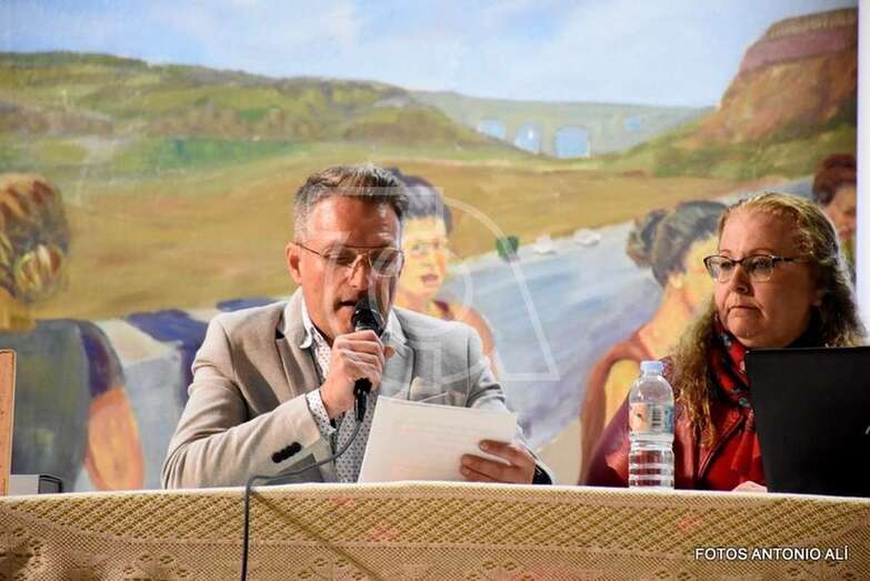 Momento de la lectura del pregón (Foto Antonio Alí)